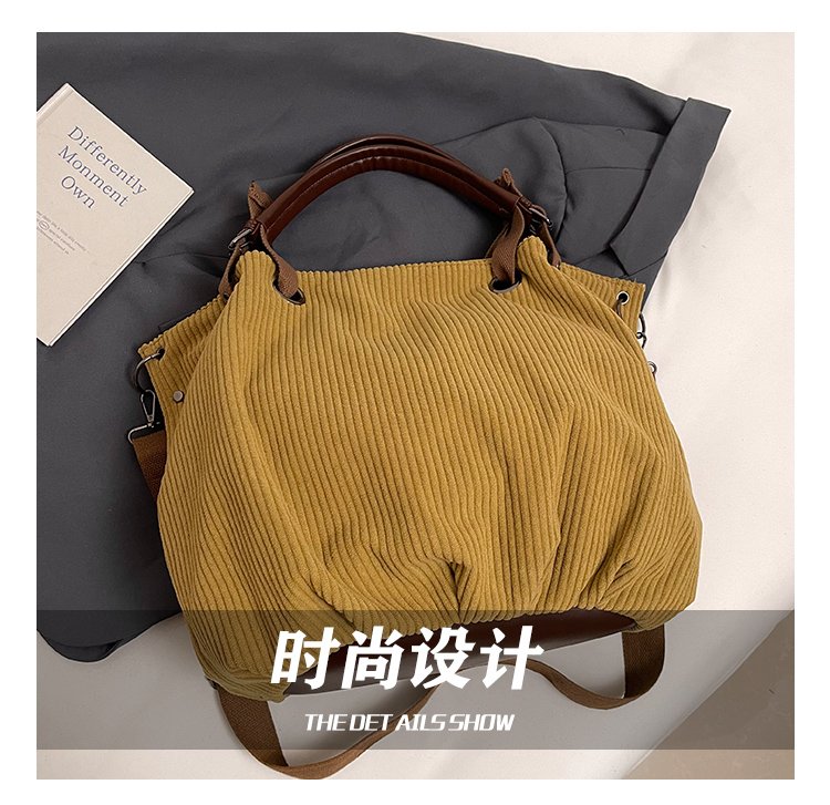 Women's Rounded Shoulder Bag detail 8