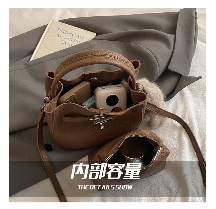 Women's PU Leather Rounded Top Handle Crossbody Bag detail 10
