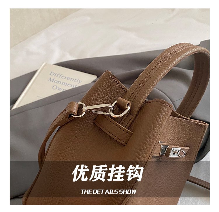 Women's PU Leather Rounded Top Handle Crossbody Bag detail 15