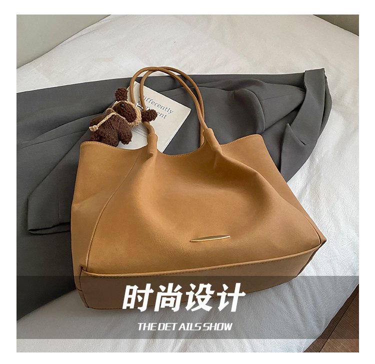 Women's PU Leather Soft Bucket Bag detail 11