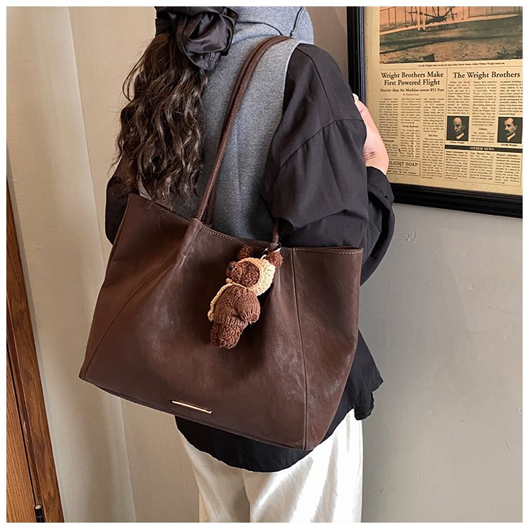 Women's PU Leather Soft Bucket Bag detail 18