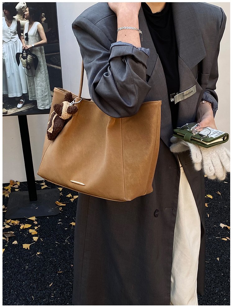 Women's PU Leather Soft Bucket Bag detail 39