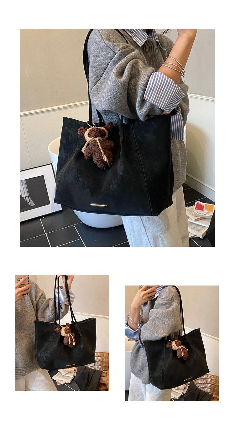 Women's PU Leather Soft Bucket Bag detail 5