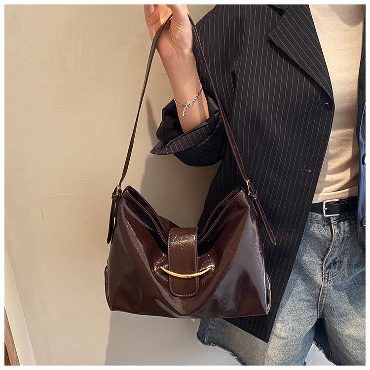 Women's PU Leather Soft Crescent Shoulder Bag detail 25