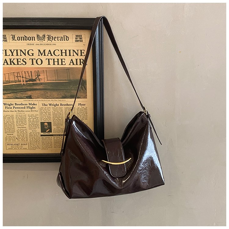 Women's PU Leather Soft Crescent Shoulder Bag detail 28