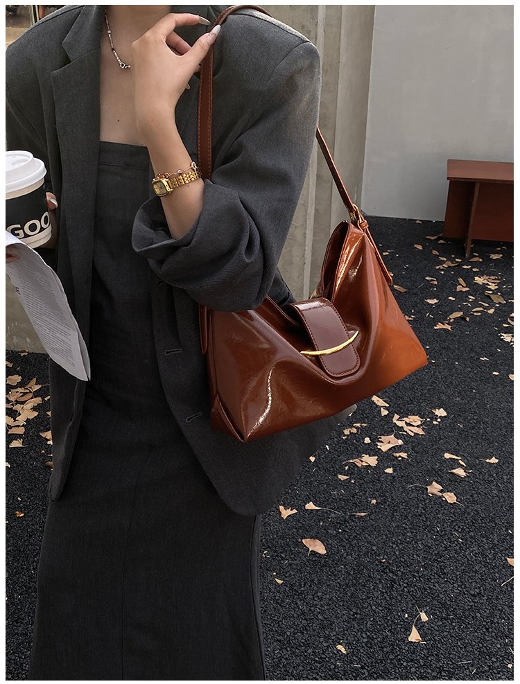 Women's PU Leather Soft Crescent Shoulder Bag detail 38