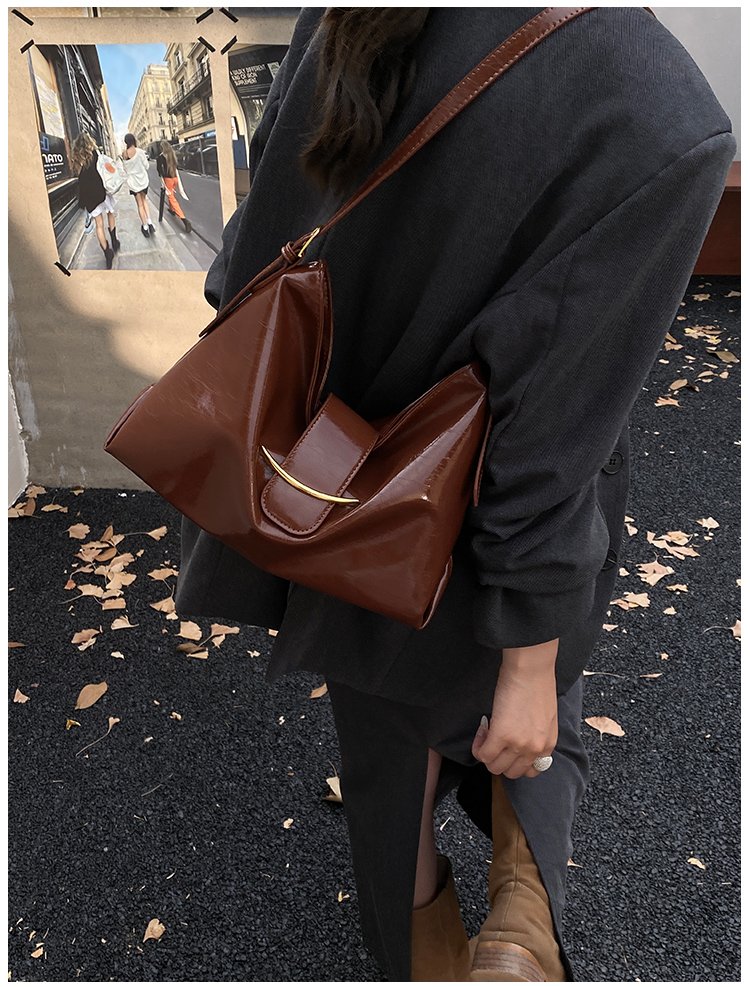 Women's PU Leather Soft Crescent Shoulder Bag detail 39