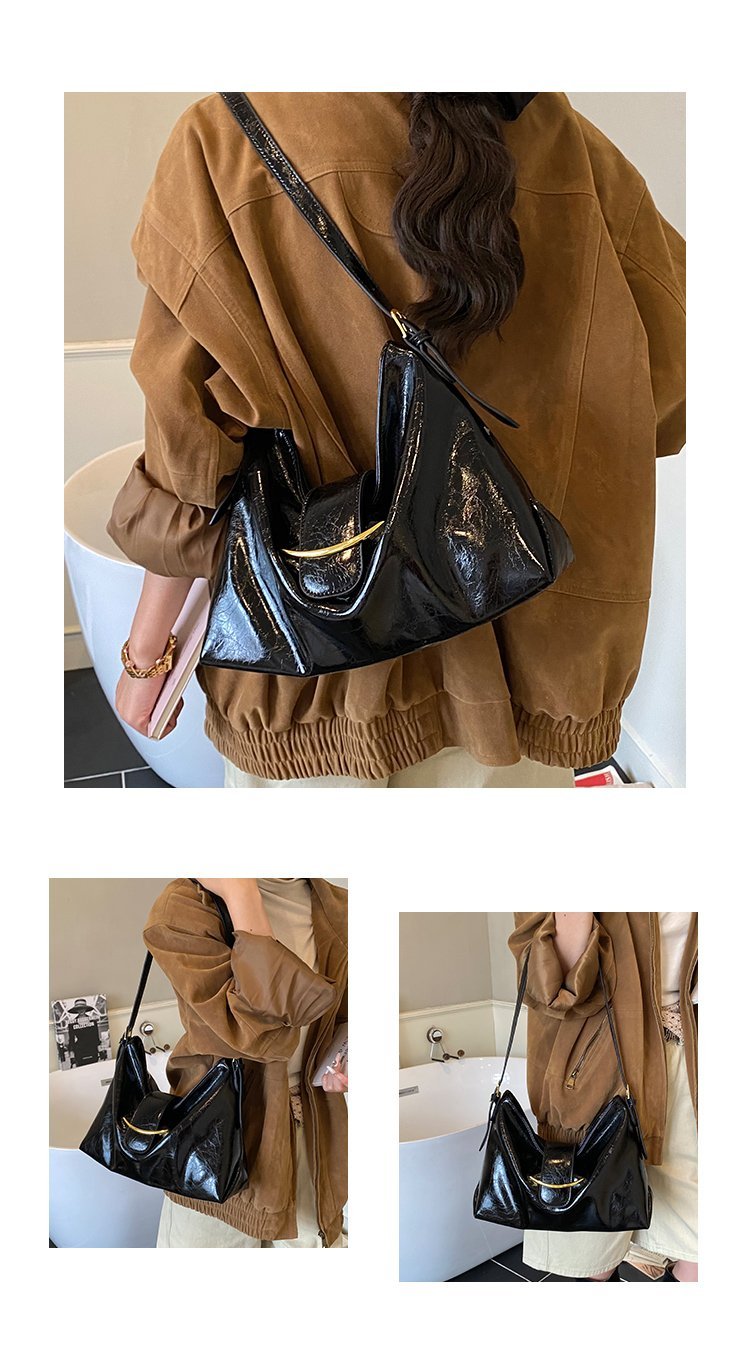 Women's PU Leather Soft Crescent Shoulder Bag detail 6