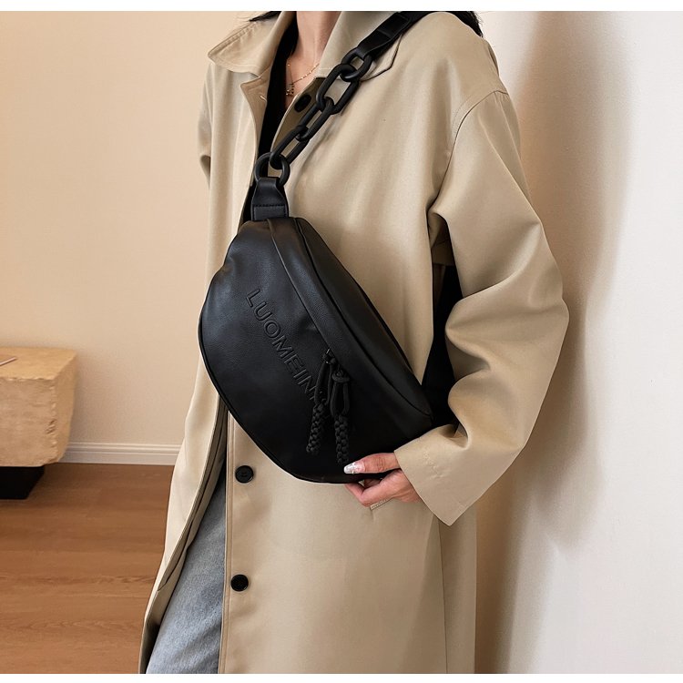 Women's PU Leather Soft Crescent Shoulder Bag detail 32