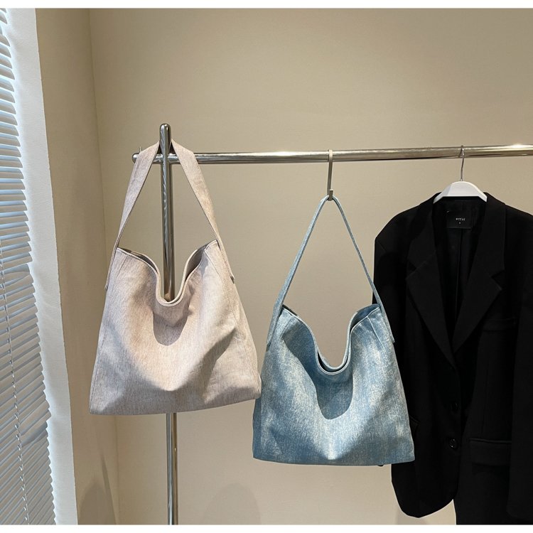 Women's PU Leather Soft Hobo Shoulder Bag detail 11