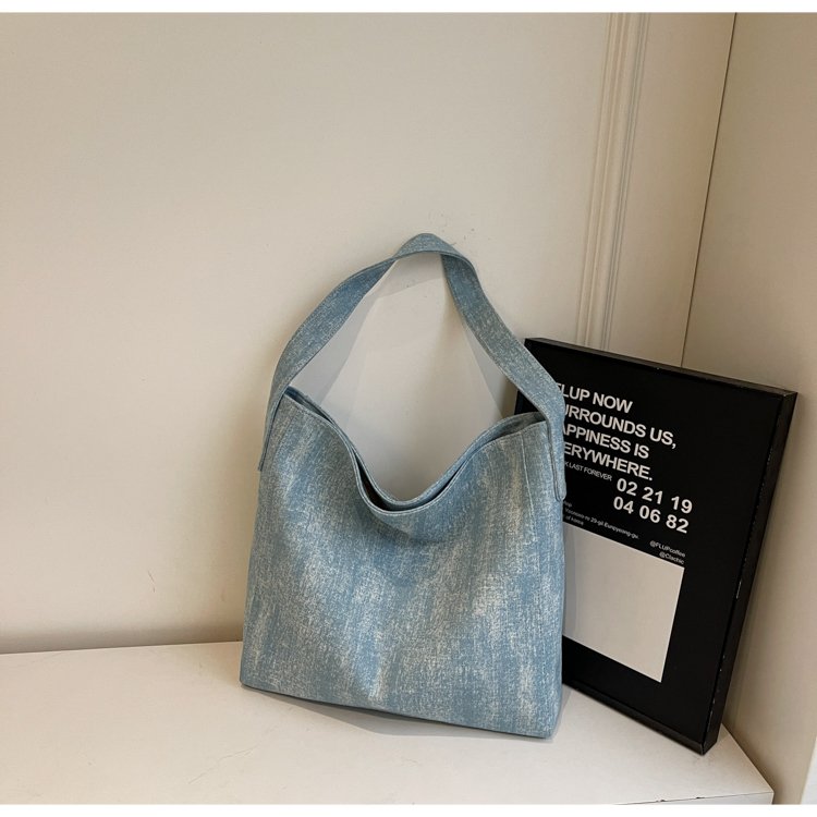 Women's PU Leather Soft Hobo Shoulder Bag detail 23