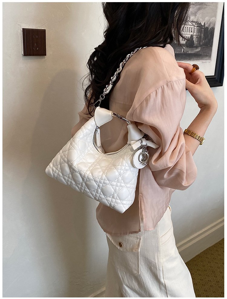 Women's PU Leather Soft Metallic Look Crossbody Bag detail 29