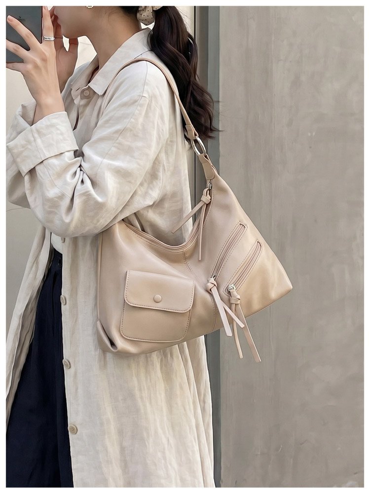Women's PU Leather Soft Metallic Look Hobo Shoulder Bag detail 17