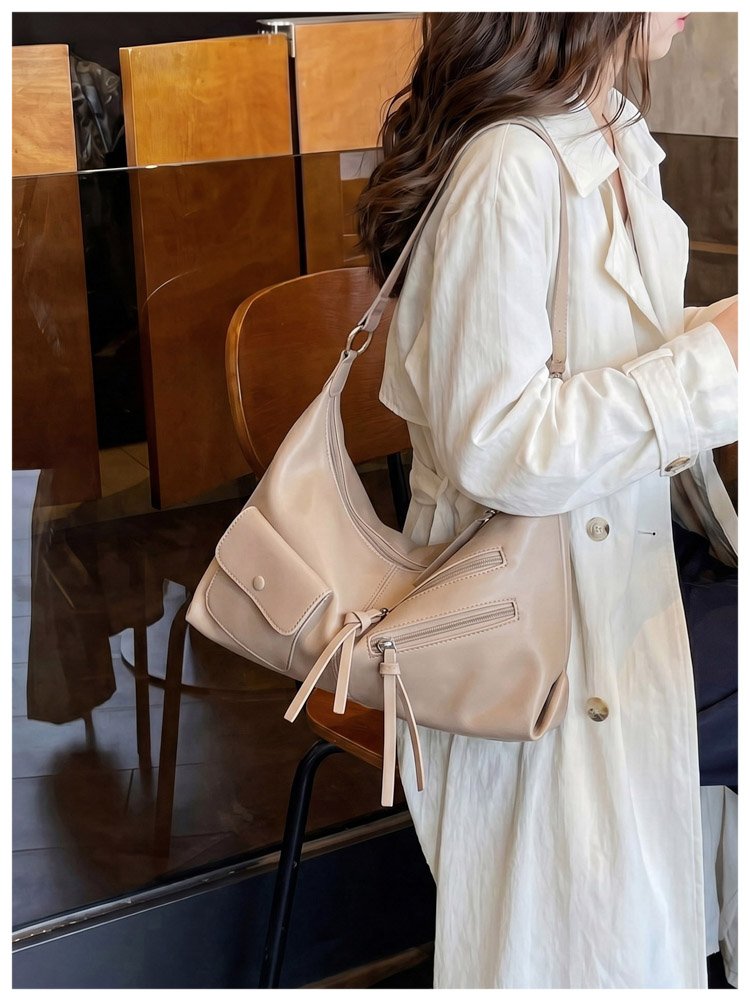 Women's PU Leather Soft Metallic Look Hobo Shoulder Bag detail 18