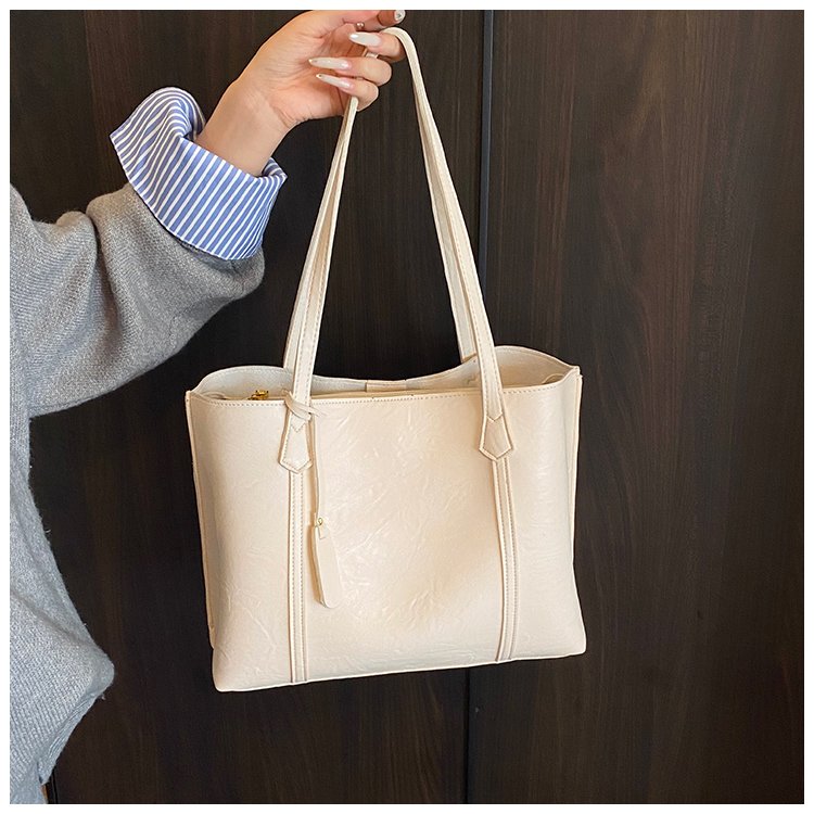 Women's PU Leather Soft Tote Bag detail 16