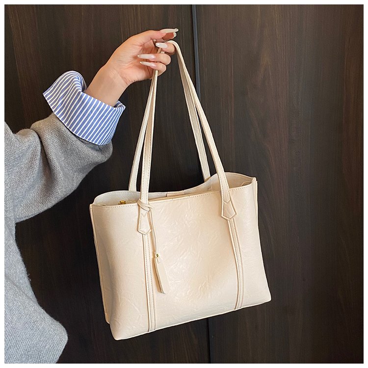 Women's PU Leather Soft Tote Bag detail 17