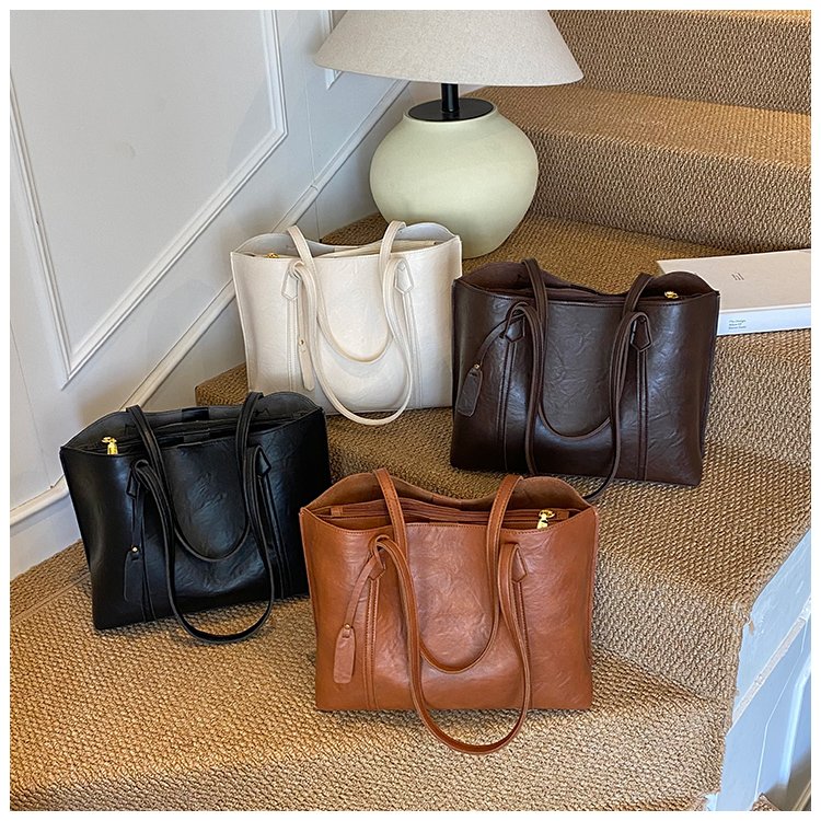 Women's PU Leather Soft Tote Bag detail 1