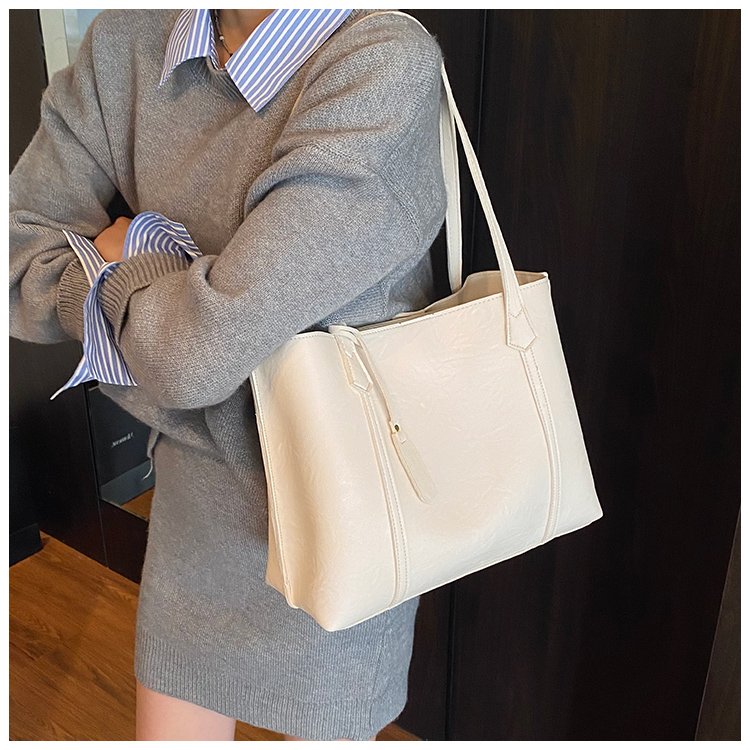 Women's PU Leather Soft Tote Bag detail 20