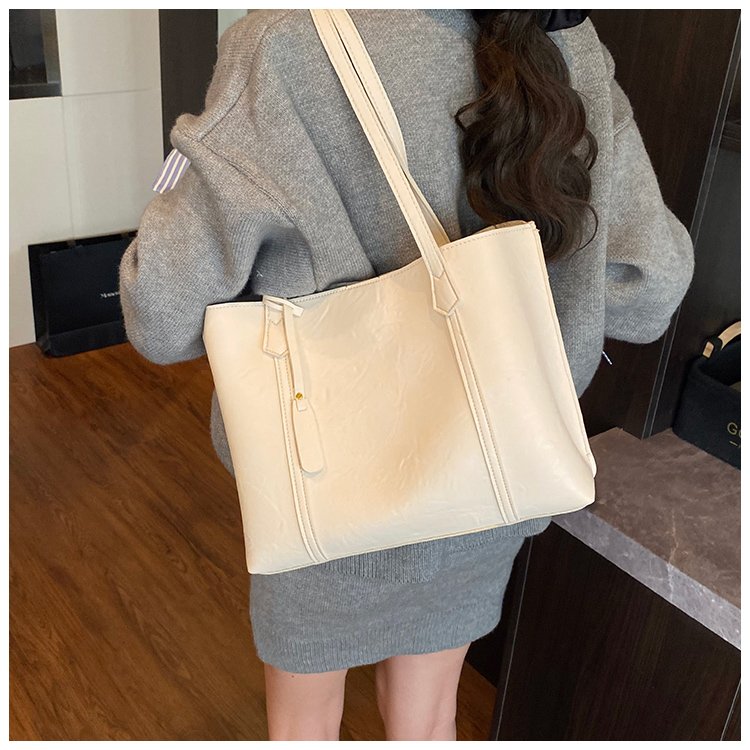 Women's PU Leather Soft Tote Bag detail 21