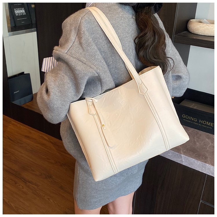 Women's PU Leather Soft Tote Bag detail 22