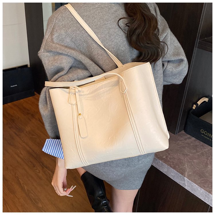 Women's PU Leather Soft Tote Bag detail 29