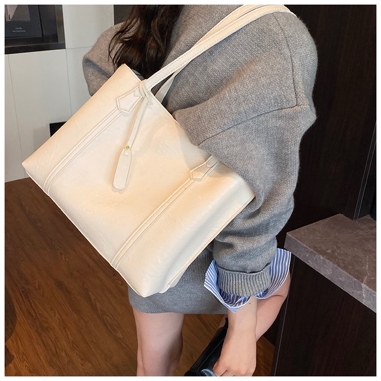 Women's PU Leather Soft Tote Bag detail 33