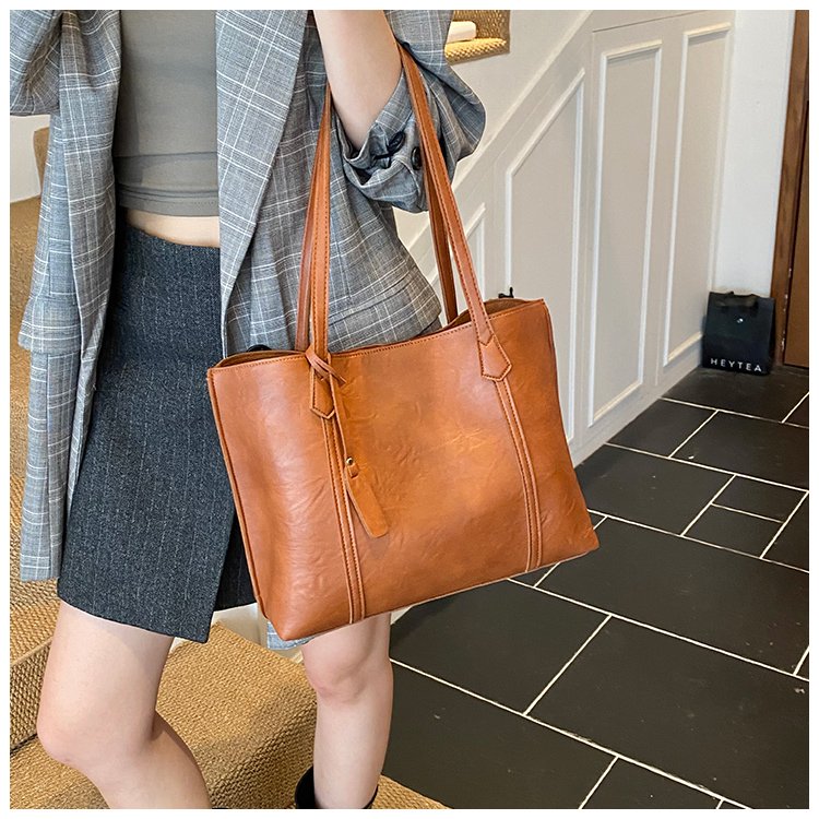 Women's PU Leather Soft Tote Bag detail 40