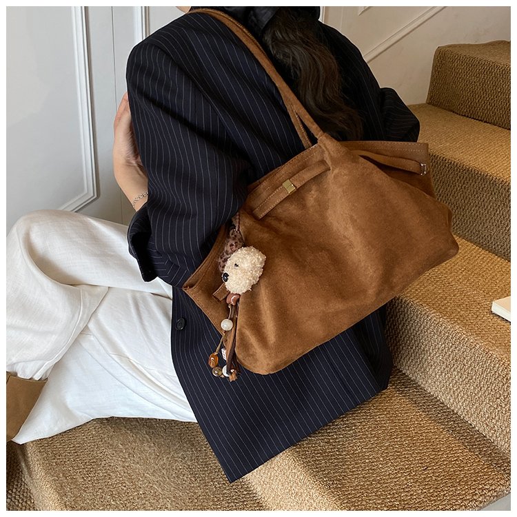Women's Soft Tote Bag detail 21