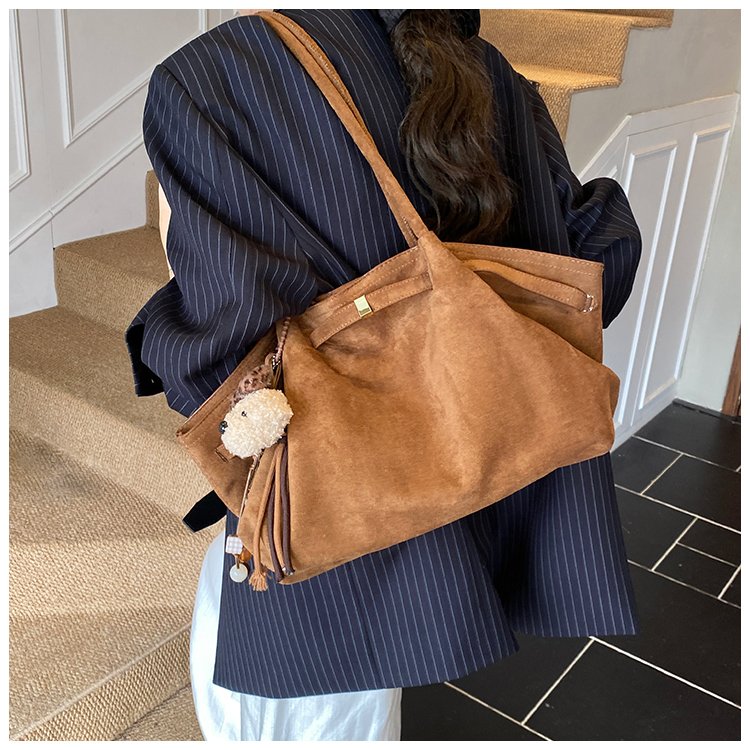 Women's Soft Tote Bag detail 26