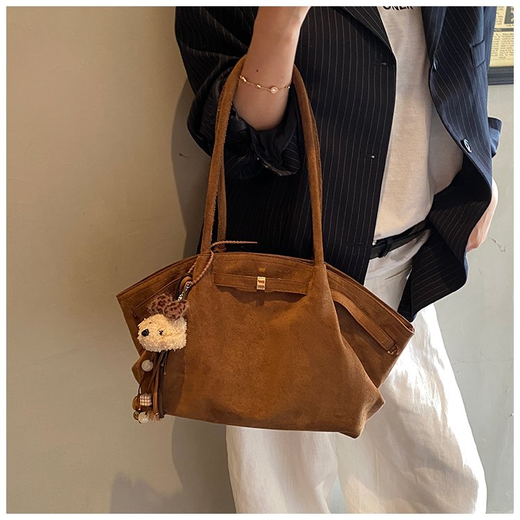 Women's Soft Tote Bag detail 32