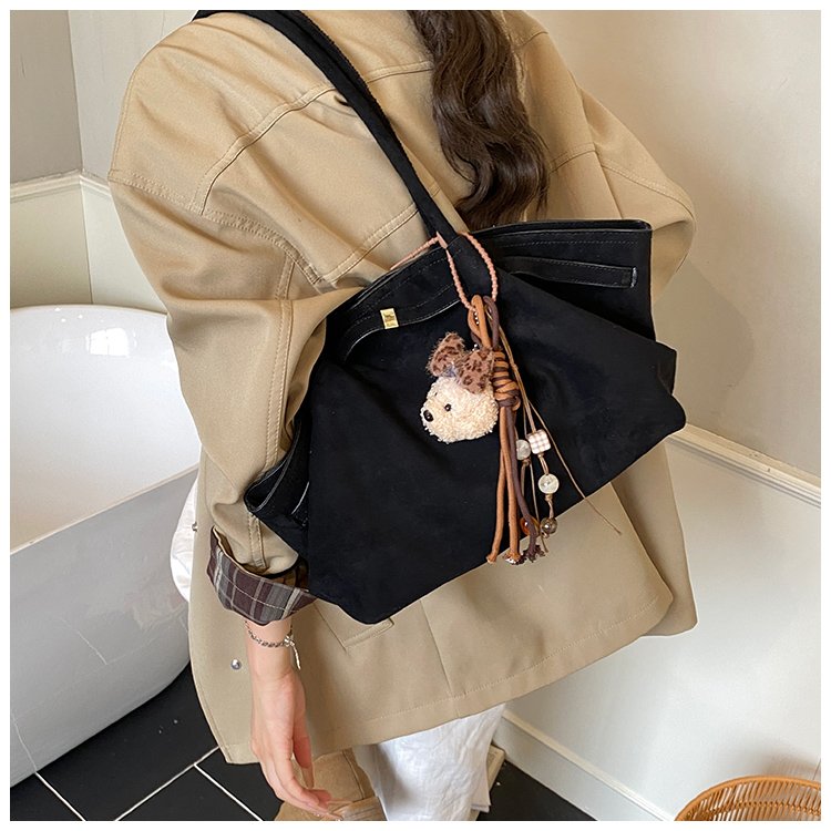 Women's Soft Tote Bag detail 39
