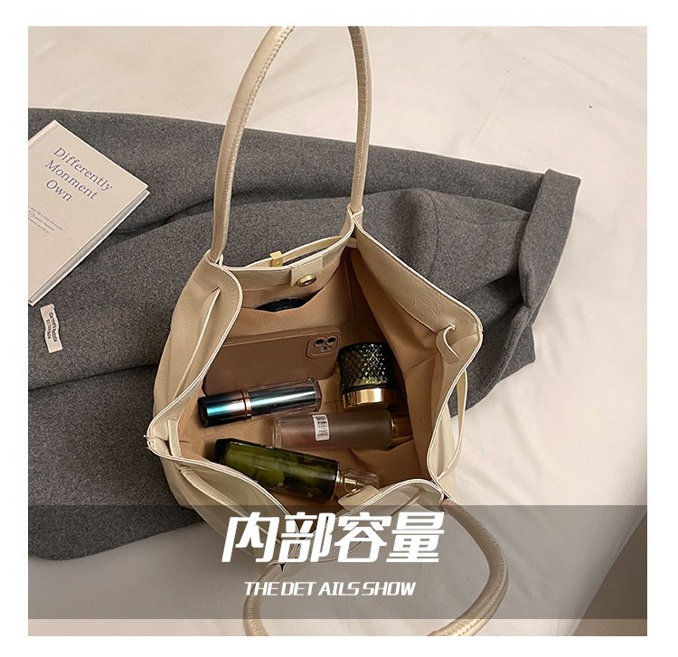 Women's PU Leather Soft Tote Bag detail 12