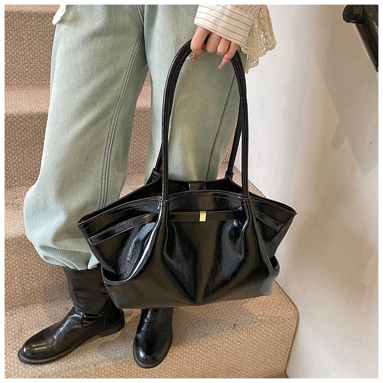 Women's PU Leather Soft Tote Bag detail 18