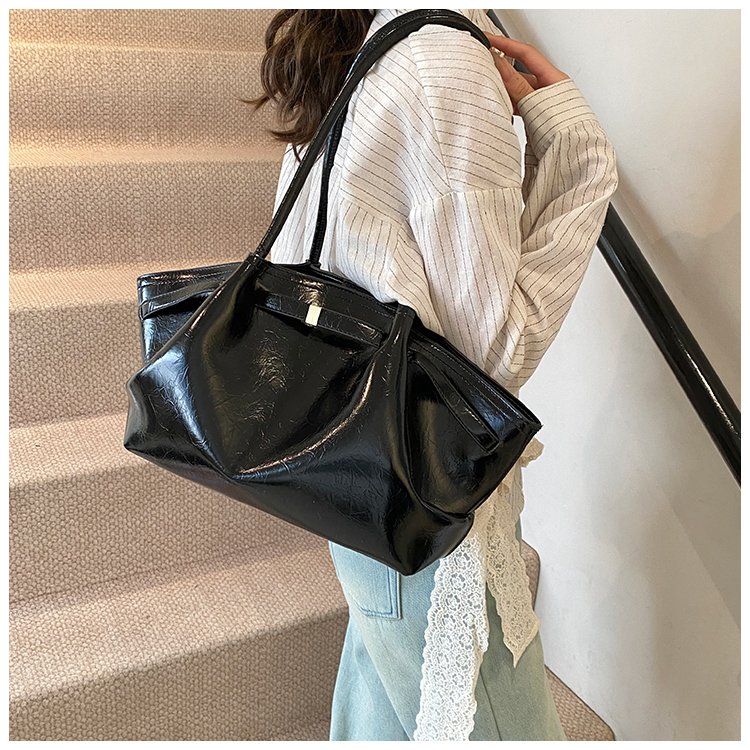 Women's PU Leather Soft Tote Bag detail 22
