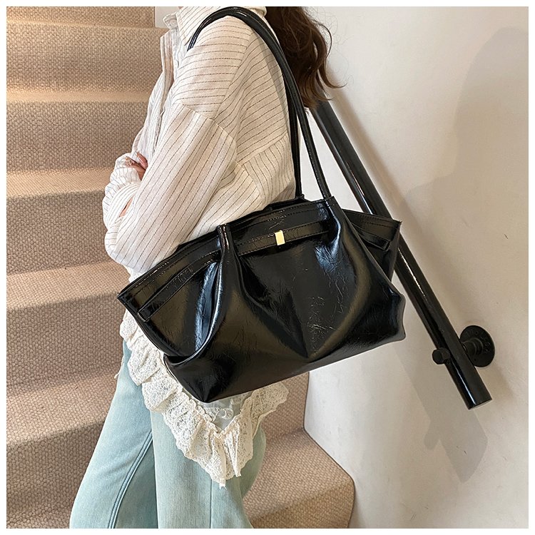 Women's PU Leather Soft Tote Bag detail 25