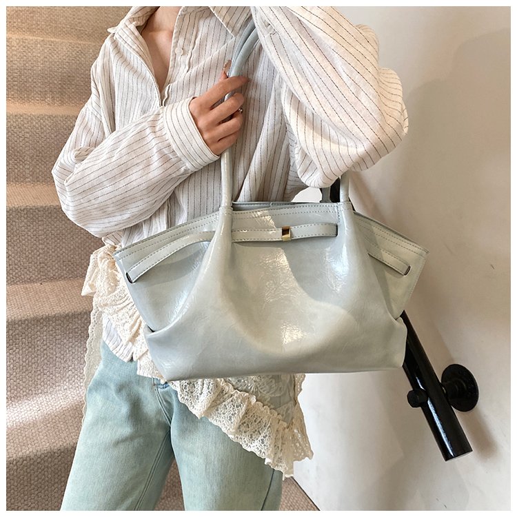 Women's PU Leather Soft Tote Bag detail 35