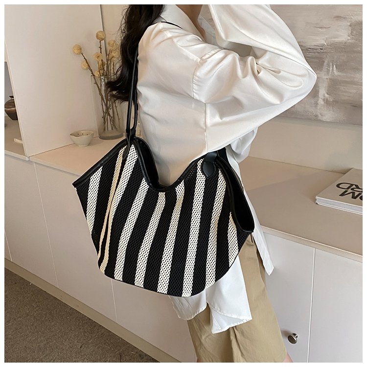 Women's PU Leather Striped Crescent Shoulder Bag detail 15