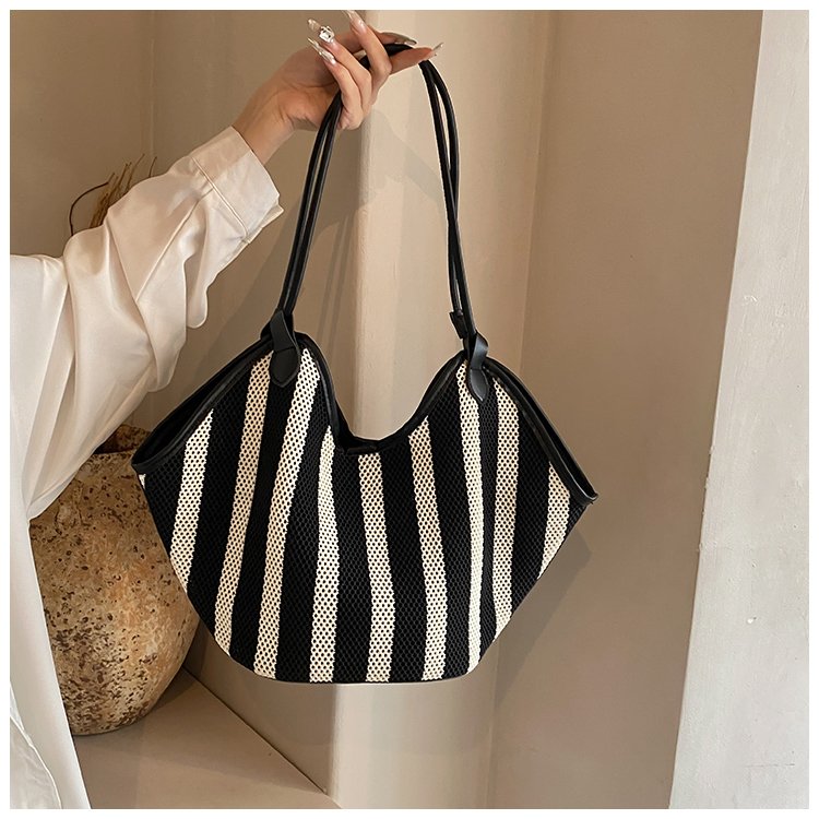 Women's PU Leather Striped Crescent Shoulder Bag detail 17
