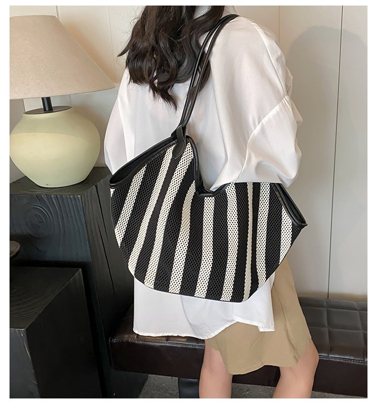 Women's PU Leather Striped Crescent Shoulder Bag detail 1