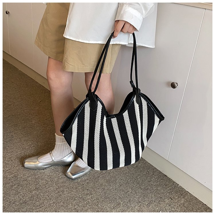 Women's PU Leather Striped Crescent Shoulder Bag detail 22
