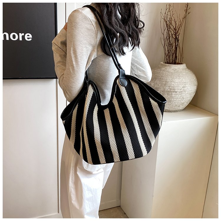 Women's PU Leather Striped Crescent Shoulder Bag detail 37