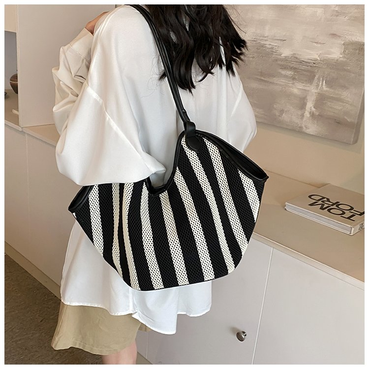 Women's PU Leather Striped Crescent Shoulder Bag detail 8