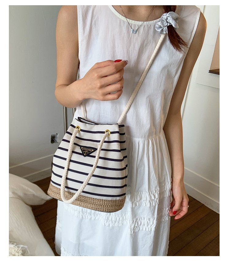 Women's Cloth Striped Drawstring Crossbody Bag detail 19