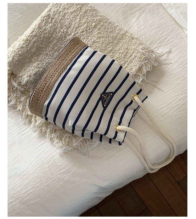 Women's Cloth Striped Drawstring Crossbody Bag detail 22