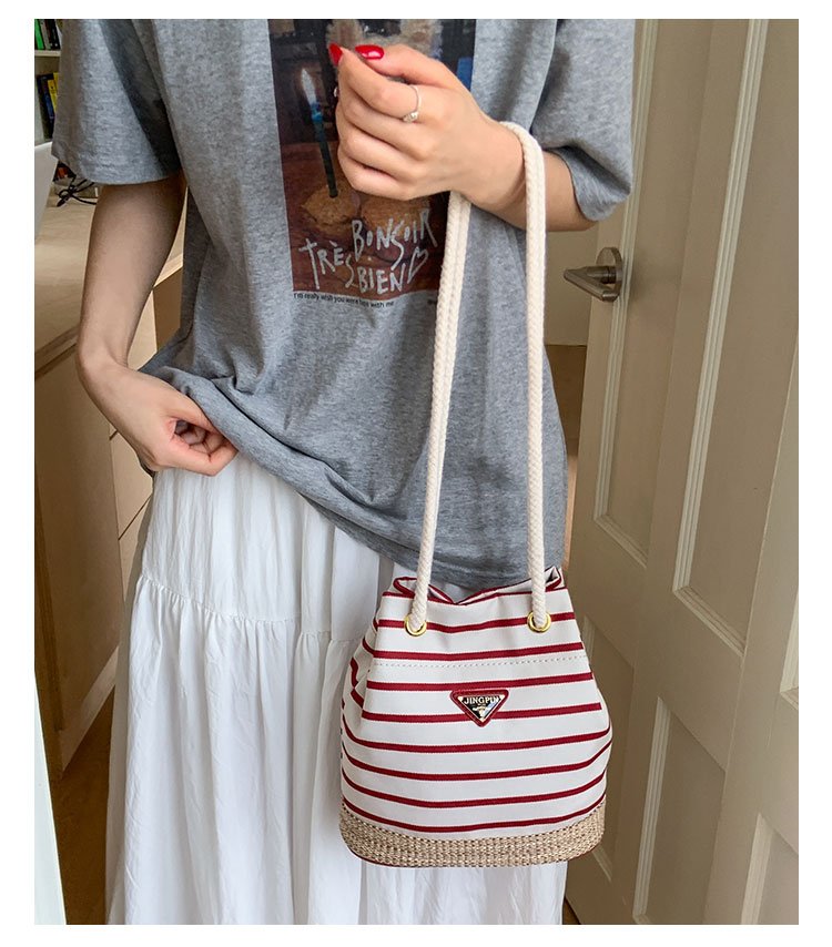 Women's Cloth Striped Drawstring Crossbody Bag detail 30