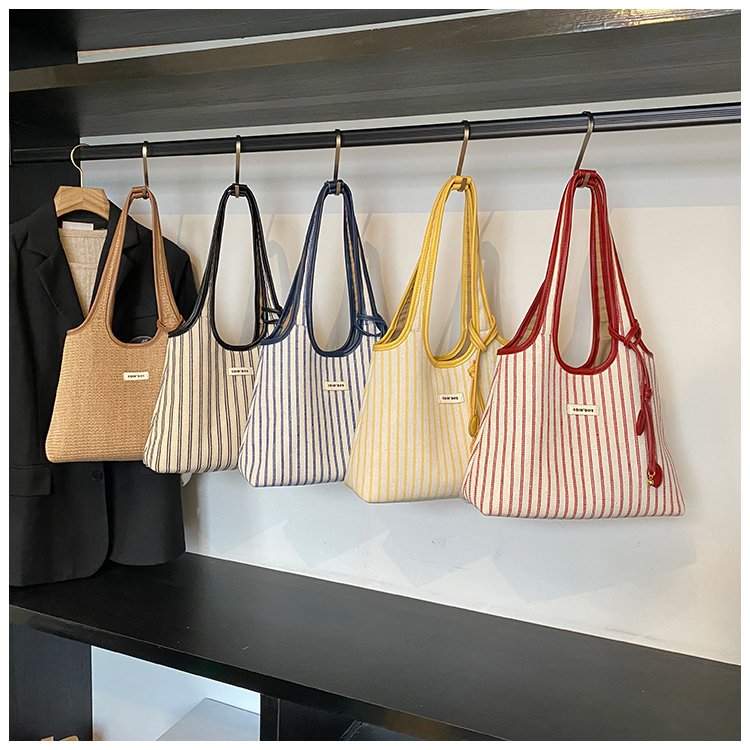 Women's PU Leather Striped Shoulder Bag detail 1