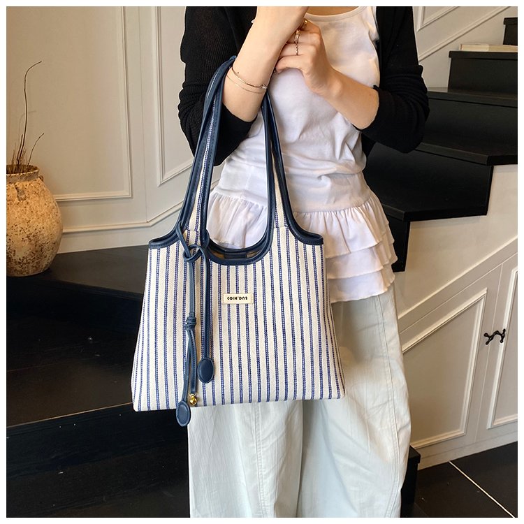 Women's PU Leather Striped Shoulder Bag detail 25