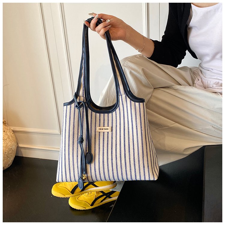 Women's PU Leather Striped Shoulder Bag detail 27