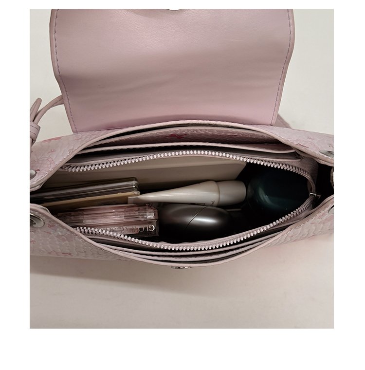 Women's PU Leather Structured Flap Handbag detail 11