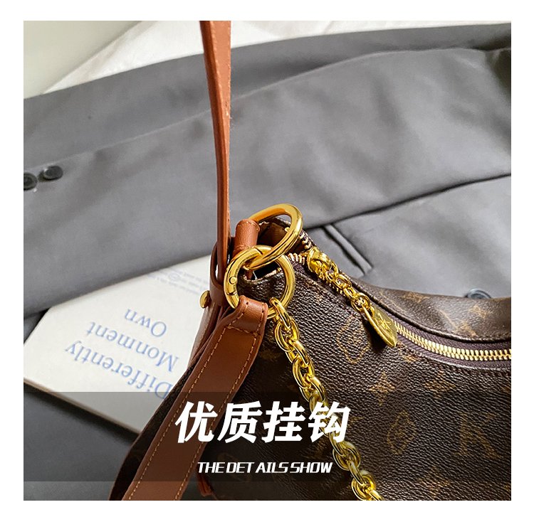 Women's PU Leather Stud Trim Crescent Shoulder Bag detail 13